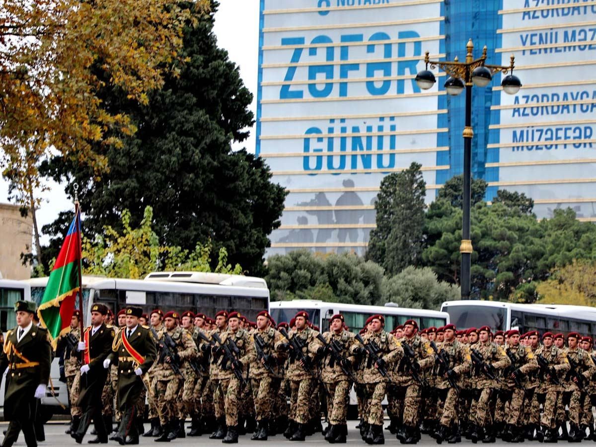 Тысячи азербайджанских и турецких военных принимают участие в параде победы в Баку. Фото: CBC
