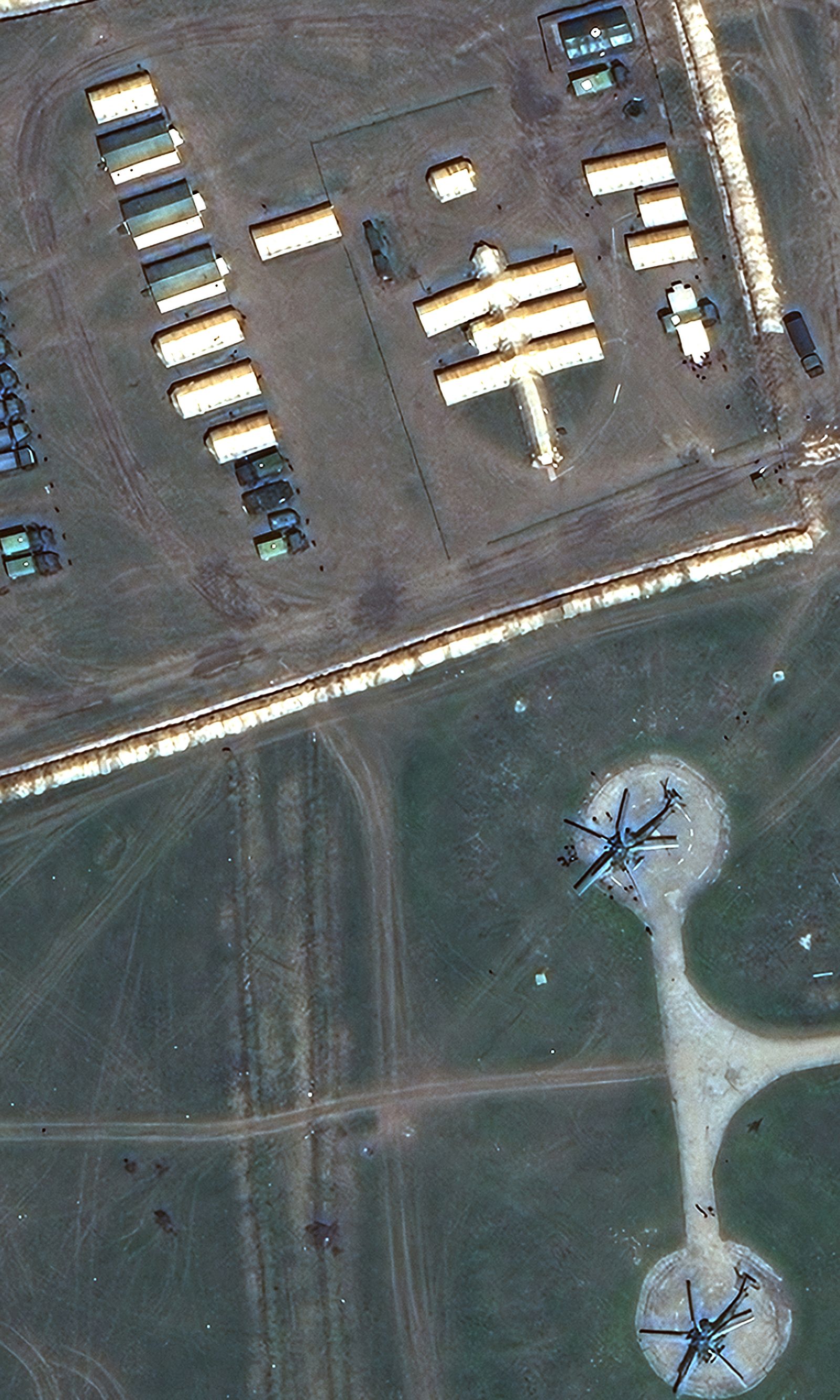 Россия стянула к украинским границам большее количество боевой авиации, чем предполагалось - WSJ. Фото