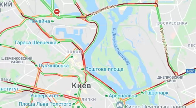 Пробки на Набережном шоссе 20 мая. Скриншот: Google Maps