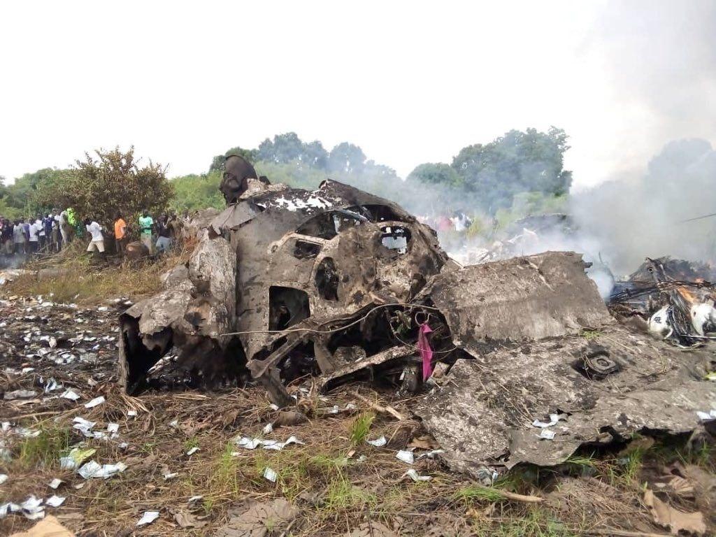 В Южном Судане разбился грузовой самолет, погибли 17 человек. Фото: Twitter