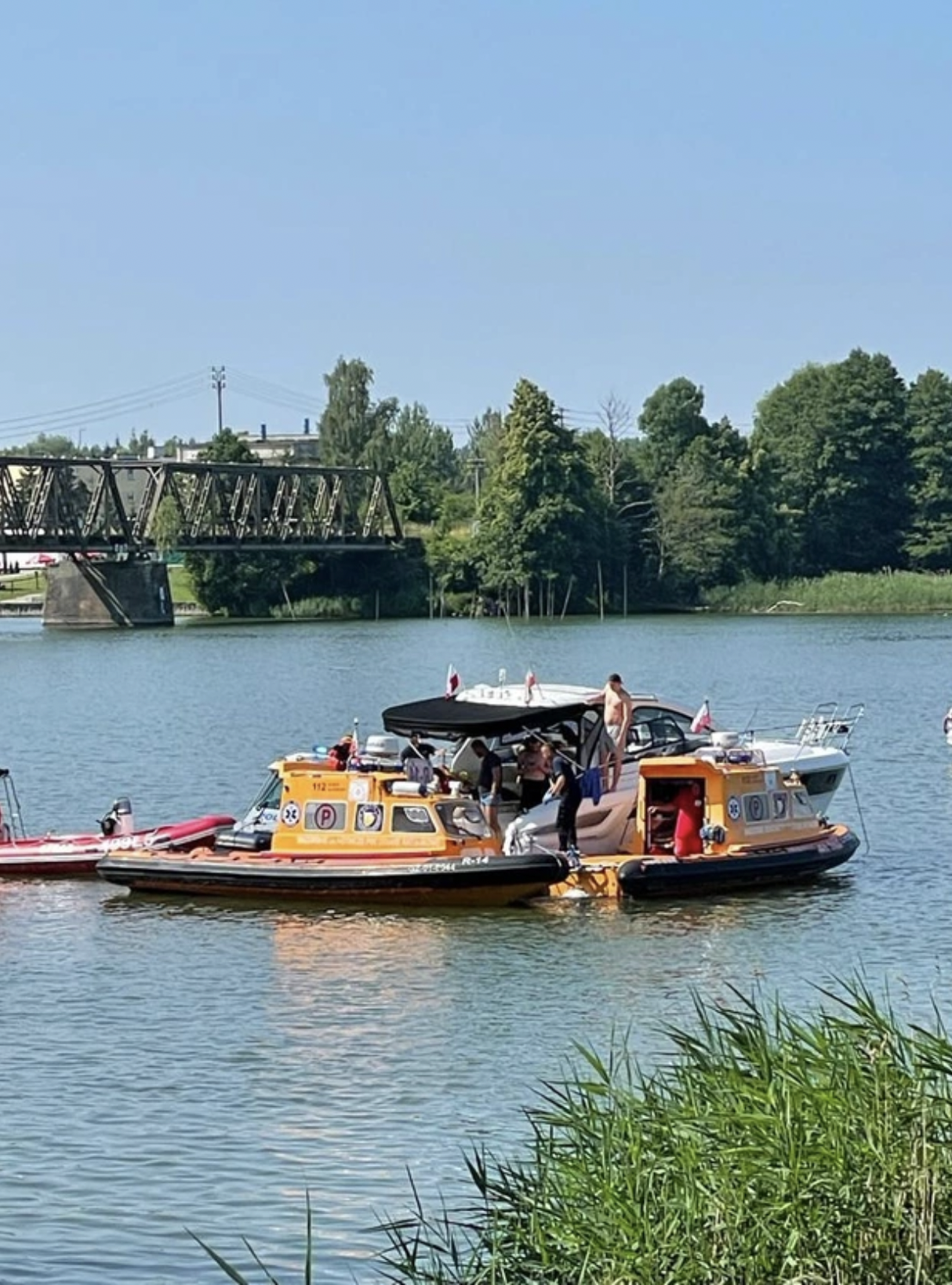 В Польше вертолет с украинцами упал в озеро, пострадал весь экипаж