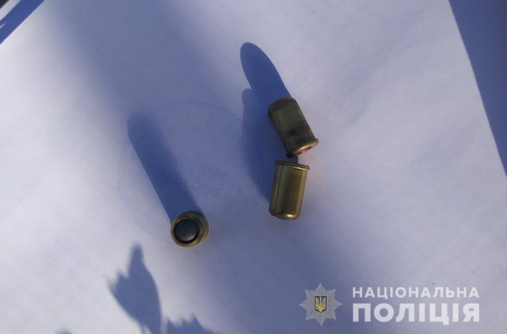 Под Киевом депутат избил 12-летнего ребенка и получил за это пулю в ногу. Фото: Нацполиция Украины
