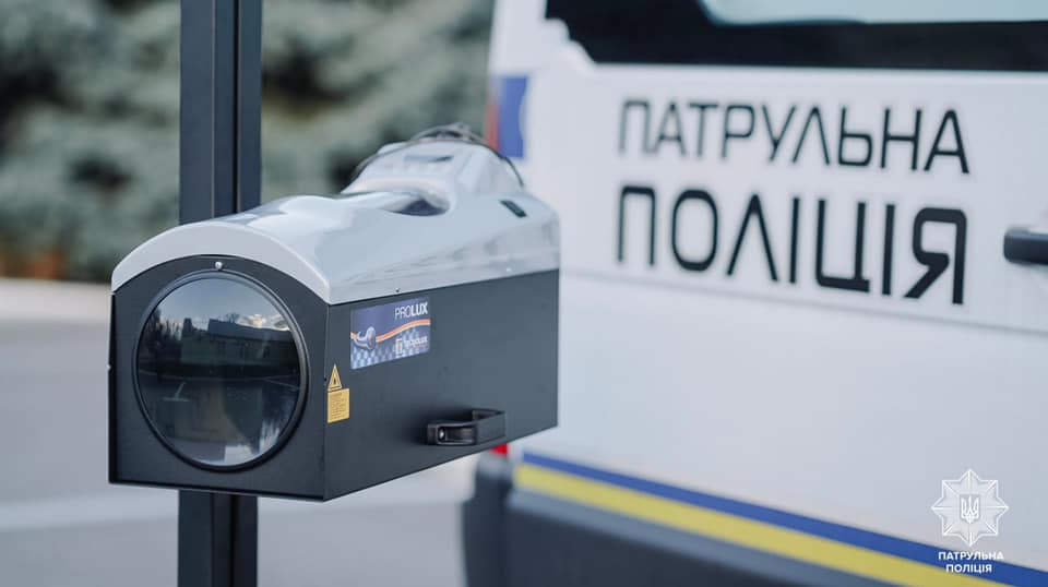 В Украине патрульные будут контролировать техническое состояние транспорта с помощью спецоборудования. Фото