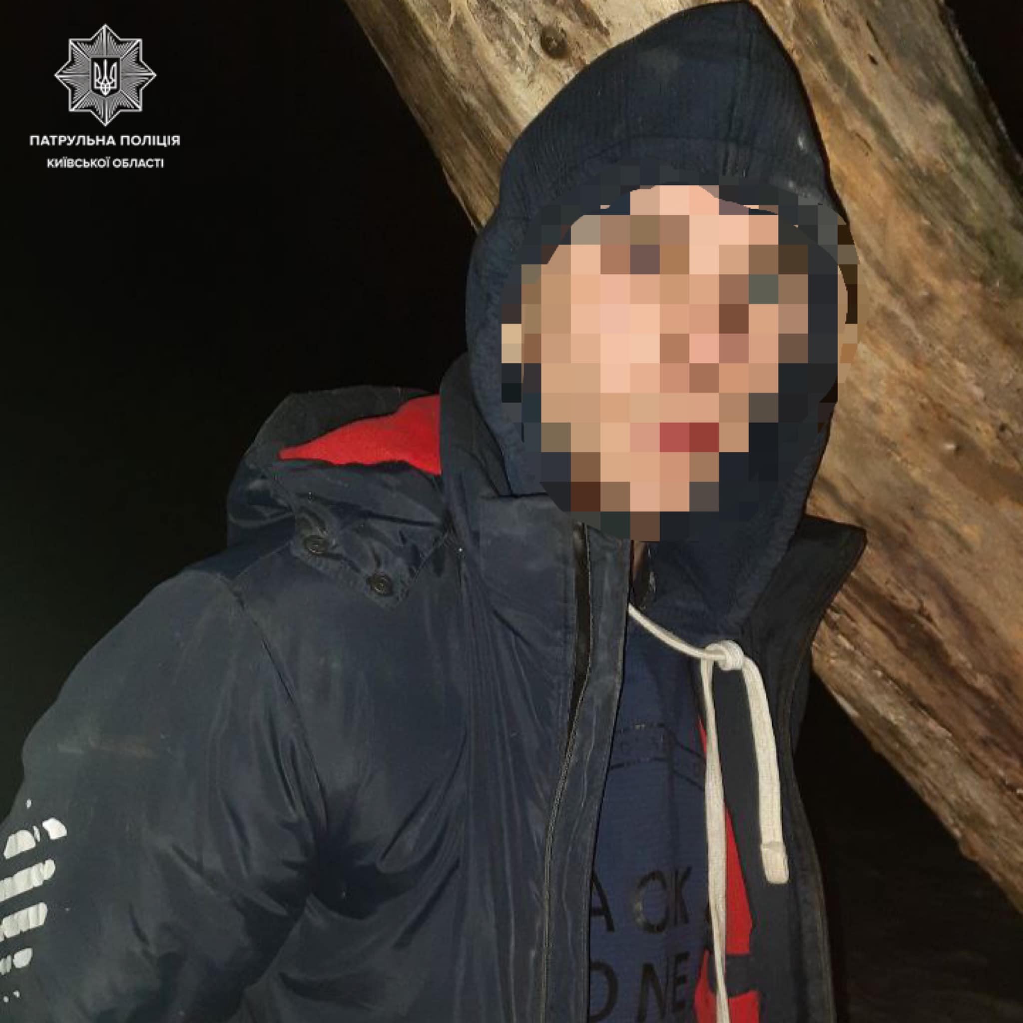 В Киевской области 17-летний парень похитил фуру