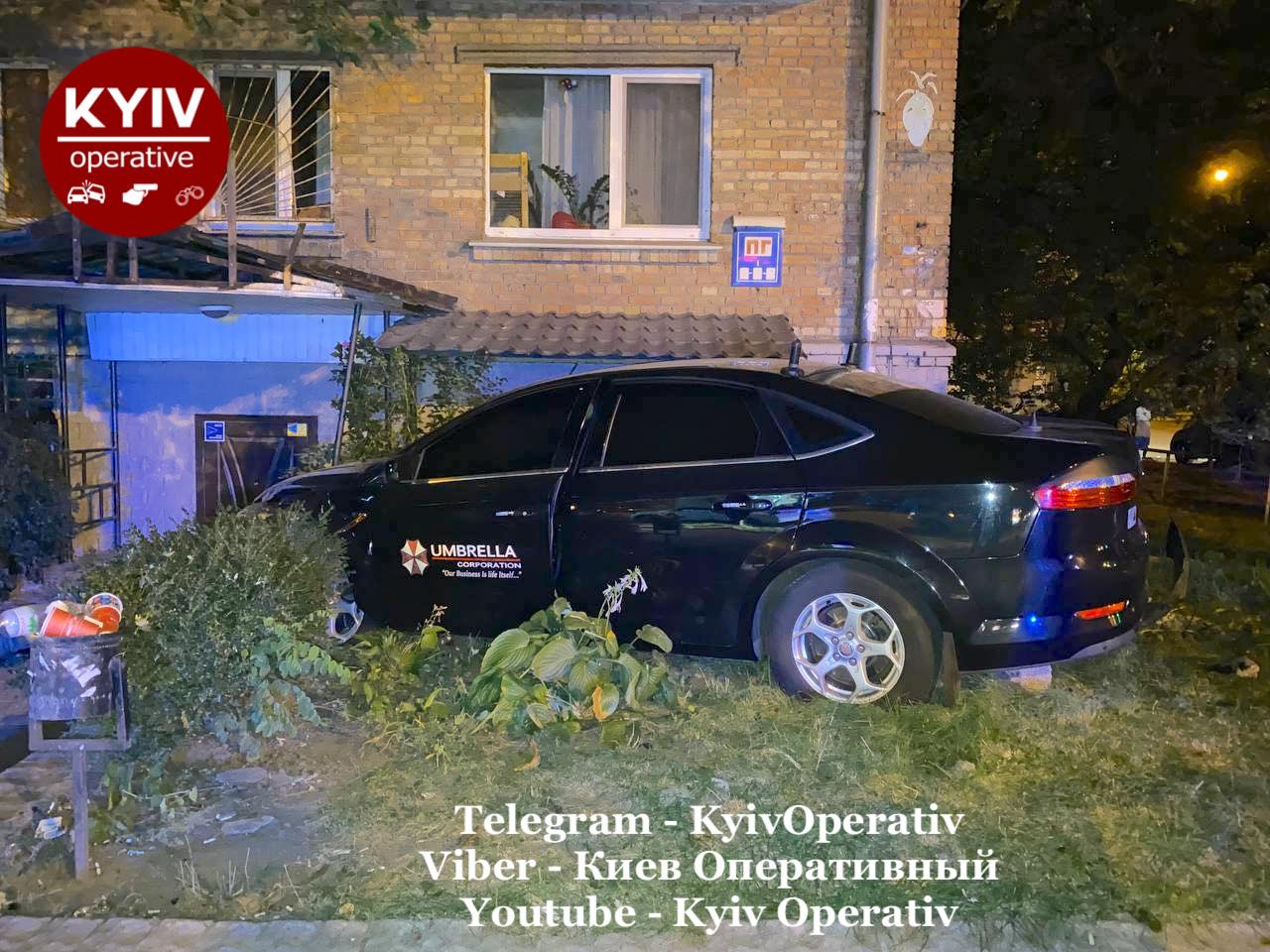 Ночью 15 сентября, в Киеве произошла авария с участием таксиста