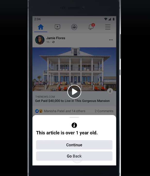 Facebook начал предупреждать пользователей о старых материалах. Скриншот из видео: Facebook App