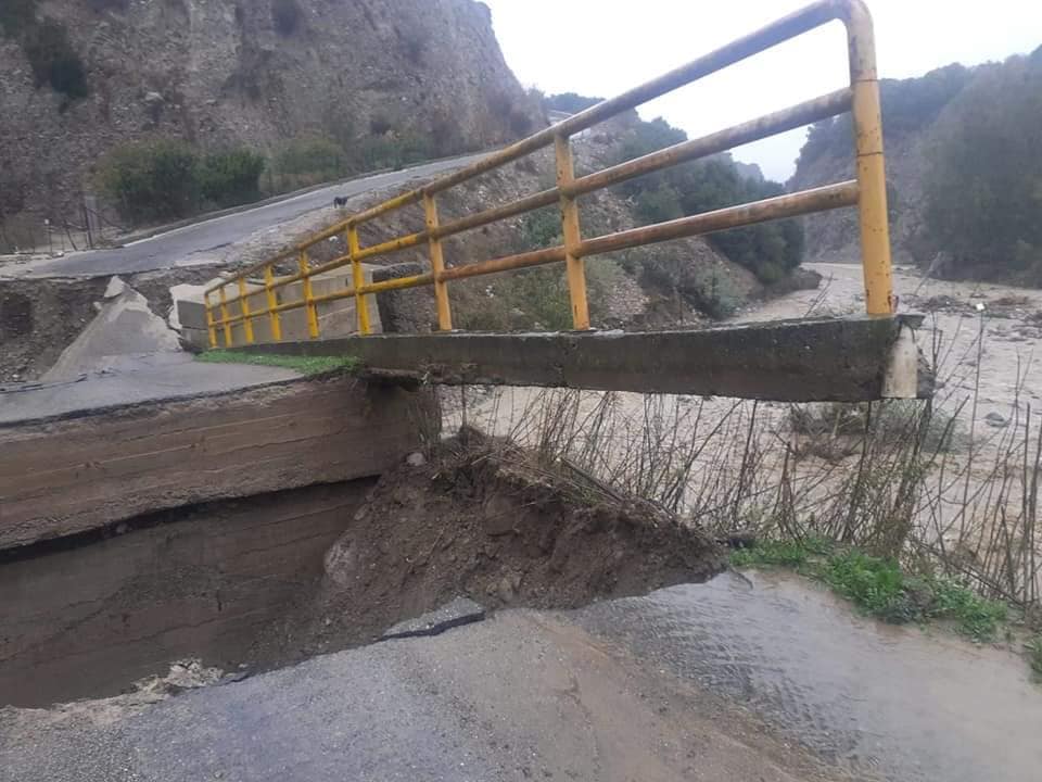 Наводнение в Италии вызвало разрушения инфраструктуры