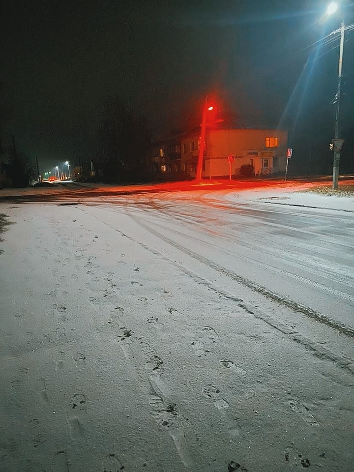 Снег в Черниговской области. Скриншот  из фейсбука