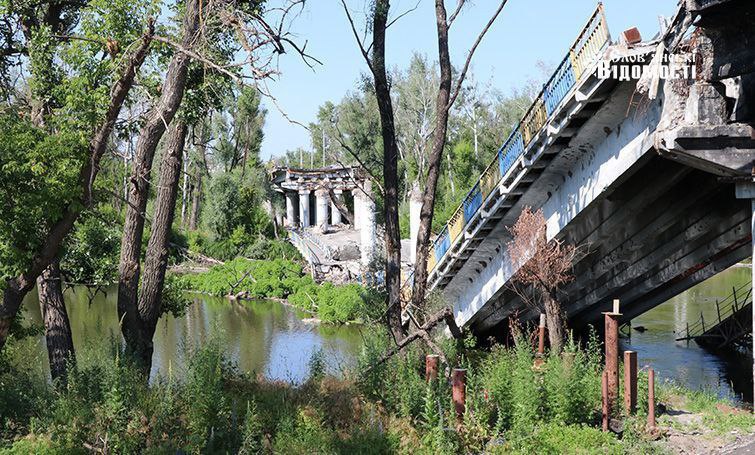 Разрушенный мост между Богородичным и Святогорском. Фото 2