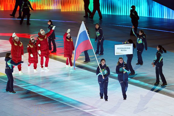 Фото (3) россиян на открытии Паралимпиады 2026. Источник &ndash; Телеграм